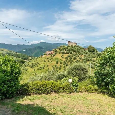 Borghetto Gaddini 아파트 루카
